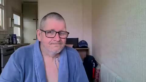 poshman65 online show from February 21, 2026, 11:55 am