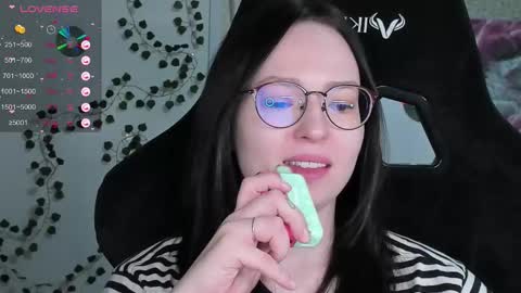 Robyn online show from February 26, 2026, 3:22 pm