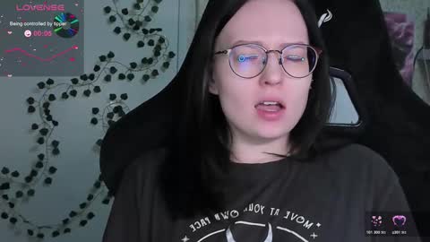 Robyn online show from March 9, 2026, 10:08 am