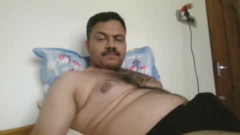 pradeep99107849 online show from March 22, 2026, 9:23 am