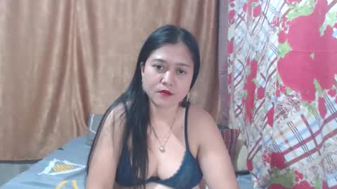 precious0088 online show from February 15, 2026, 1:57 am