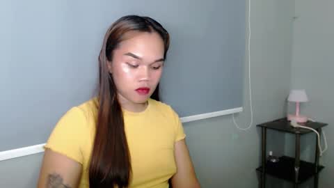 Just PRECIOUS  online show from September 18, 2025, 3:03 pm