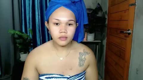 Just PRECIOUS  online show from April 8, 2026, 2:33 am