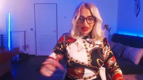 Snapshot of preggyhotmommy chatting on January 11, 2025, 10:29 pm Victoria online show from January 11, 2025, 10:29 pm