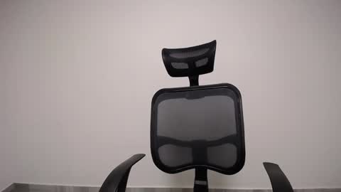 Plux online show from January 4, 2025, 5:16 am