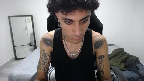 Plux online show from April 10, 2026, 5:56 am