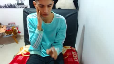 Snapshot of pressure_xxx_420 chatting on January 17, 2025, 11:06 am PRESSURE online show from January 17, 2025, 11:06 am