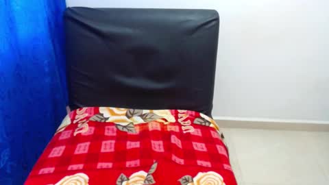 Snapshot of pressure_xxx_420 chatting on March 2, 2025, 12:01 pm PRESSURE online show from March 2, 2025, 12:01 pm