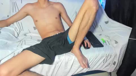 Snapshot of pressure_xxx_420 chatting on October 6, 2025, 8:45 am PRESSURE online show from October 6, 2025, 8:45 am
