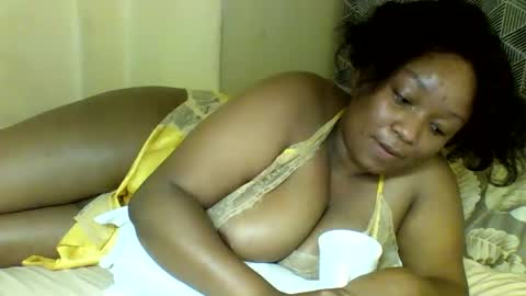 Prettie diva online show from November 28, 2025, 12:57 am