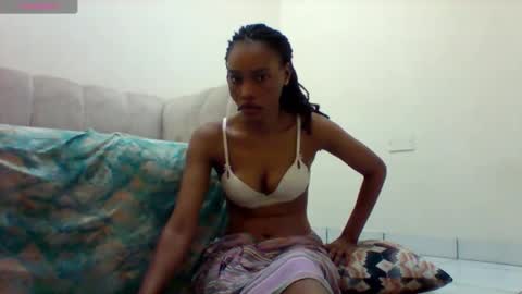pretty253 online show from May 3, 2026, 6:19 am