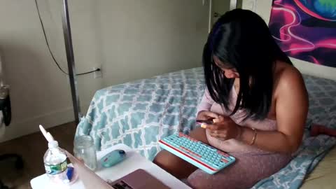 Snapshot of pretty69queen chatting on July 15, 2026, 6:46 pm Yasmine pretty online show from July 15, 2026, 6:46 pm