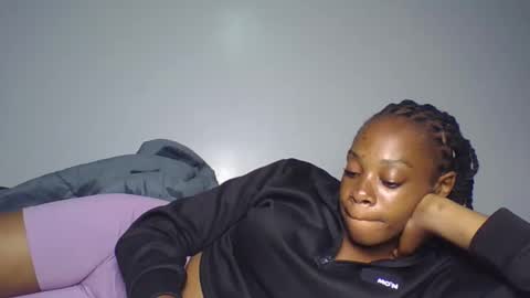 Pretty online show from April 8, 2026, 2:50 pm