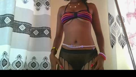 pretty__lisa online show from November 8, 2025, 11:54 am