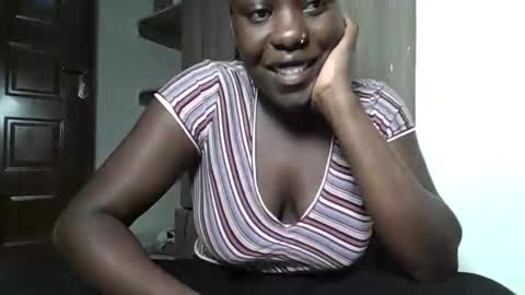 Snapshot of pretty_barbz chatting on January 16, 2026, 12:36 am pretty_barbz online show from January 16, 2026, 12:36 am