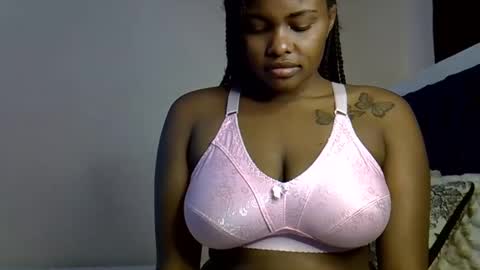 Snapshot of pretty_daina3 chatting on June 2, 2026, 11:45 am pretty_daina3 online show from June 2, 2026, 11:45 am
