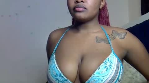 pretty_daina3 online show from August 2, 2026, 7:23 pm