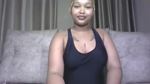 Tracy online show from October 24, 2025, 10:50 pm