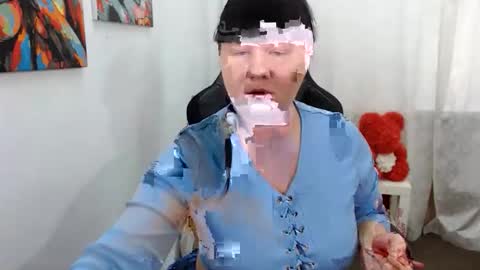 pretty_malika online show from October 17, 2025, 4:26 am