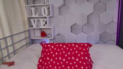 Pretty Marta online show from February 1, 2025, 8:08 am