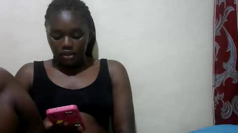 Snapshot of pretty_melan chatting on February 18, 2026, 3:52 pm pretty_melan online show from February 18, 2026, 3:52 pm