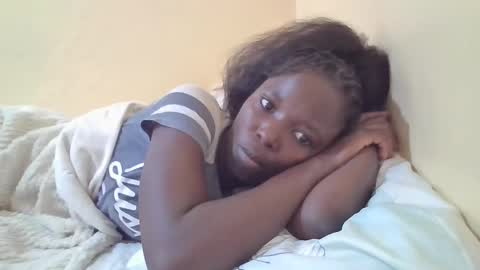 pretty_petite_ebony online show from March 11, 2025, 8:30 am