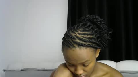 Snapshot of pretty_queennie chatting on June 11, 2026, 2:53 am Pretty doll online show from June 11, 2026, 2:53 am