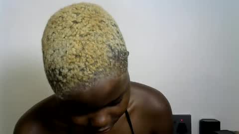 Snapshot of pretty_scooper chatting on June 21, 2026, 9:01 am pretty_scooper online show from June 21, 2026, 9:01 am