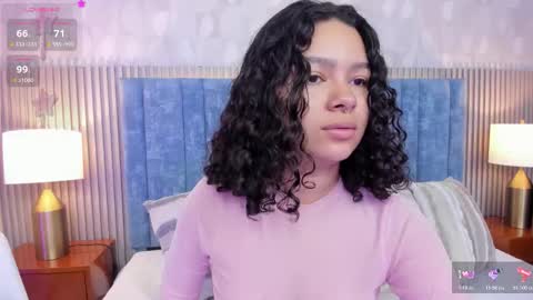 Daisy Flower online show from November 23, 2025, 1:38 am