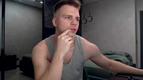 Snapshot of pretty_sweety chatting on December 3, 2024, 7:43 am Justin online show from December 3, 2024, 7:43 am