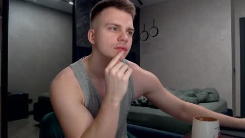 Snapshot of pretty_sweety chatting on December 4, 2024, 3:59 am Justin online show from December 4, 2024, 3:59 am