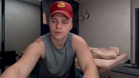 Snapshot of pretty_sweety chatting on January 8, 2025, 6:31 am Justin online show from January 8, 2025, 6:31 am