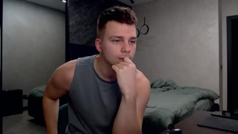Snapshot of pretty_sweety chatting on February 14, 2025, 3:22 am Justin online show from February 14, 2025, 3:22 am