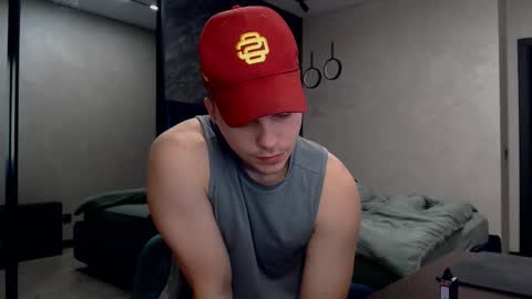 Snapshot of pretty_sweety chatting on February 20, 2025, 4:39 am Justin online show from February 20, 2025, 4:39 am