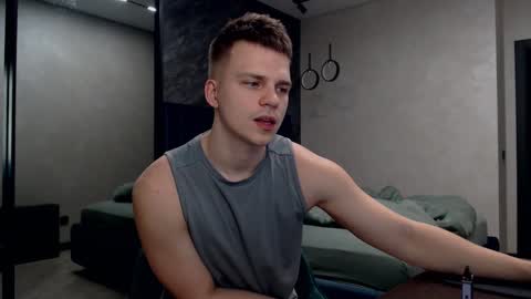 Snapshot of pretty_sweety chatting on March 2, 2025, 12:20 am Justin online show from March 2, 2025, 12:20 am