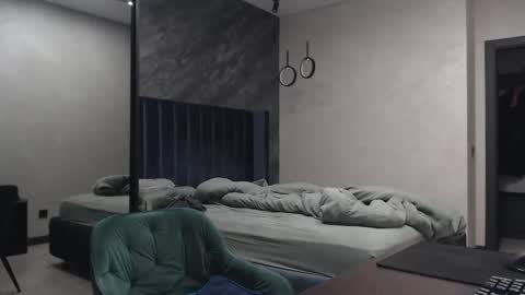 Justin online show from November 20, 2025, 4:51 pm