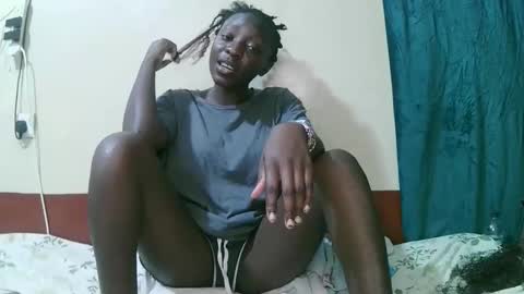 Snapshot of pretty_tiffany1 chatting on November 28, 2025, 5:59 pm pretty_tiffany1 online show from November 28, 2025, 5:59 pm