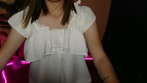 pretty_yanaah16 online show from March 16, 2026, 6:39 am