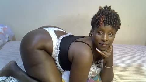 pretty_zio online show from September 23, 2025, 8:34 pm