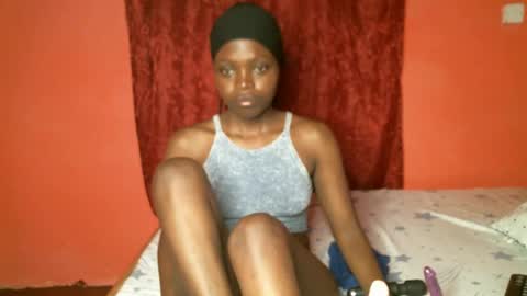 SaraCattra online show from January 24, 2025, 1:45 am