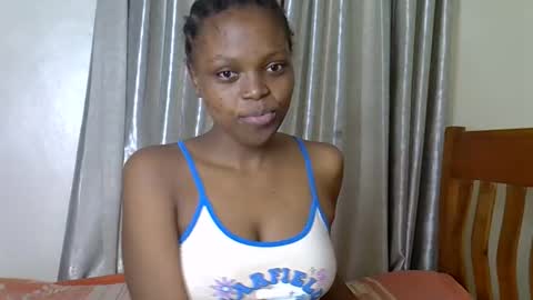 SaraCattra online show from October 2, 2025, 11:34 pm