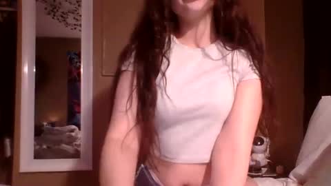 Snapshot of prettybaby22 chatting on February 8, 2025, 3:19 am prettybaby22 online show from February 8, 2025, 3:19 am