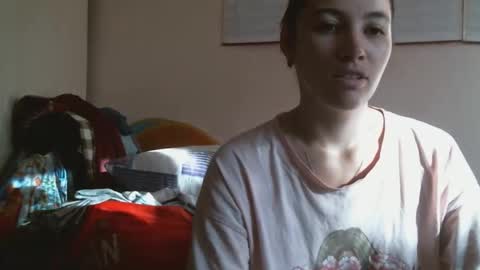 Bella online show from September 18, 2025, 4:36 am