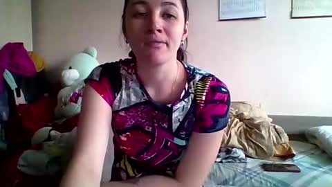 Snapshot of prettybella_7 chatting on April 21, 2026, 8:31 am Bella online show from April 21, 2026, 8:31 am