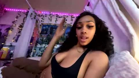 Snapshot of prettyblackgal chatting on January 16, 2026, 8:07 am prettyblackgal online show from January 16, 2026, 8:07 am