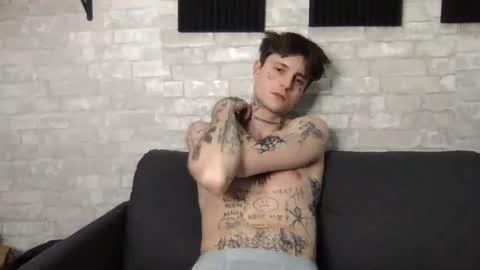 pretty boy online show from January 12, 2025, 8:25 am