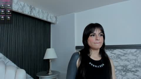 Snapshot of prettybullet chatting on January 31, 2025, 12:28 am     GTM-5         online show from January 31, 2025, 12:28 am