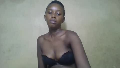 prettycarl_2 online show from September 13, 2025, 2:44 am