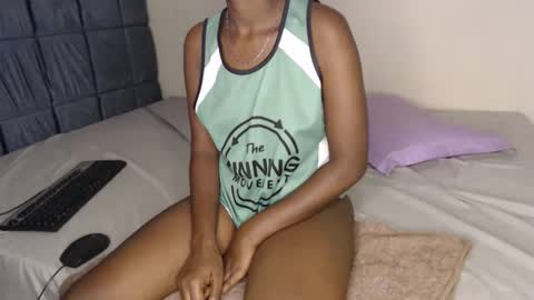 Snapshot of prettygree chatting on February 27, 2026, 12:05 pm prettygree online show from February 27, 2026, 12:05 pm