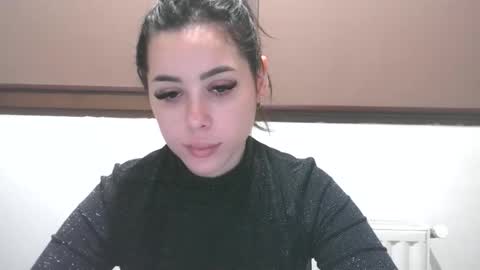 prettyjulliette online show from January 18, 2026, 4:00 pm